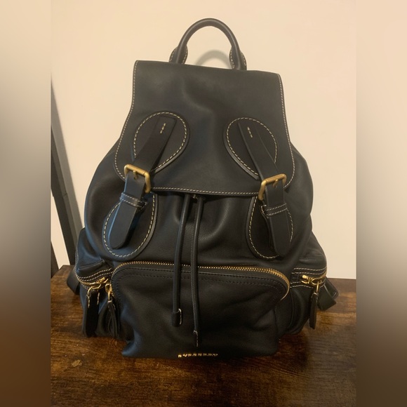 Authentic fully leather burberry backpack/rucksack - Picture 2 of 12